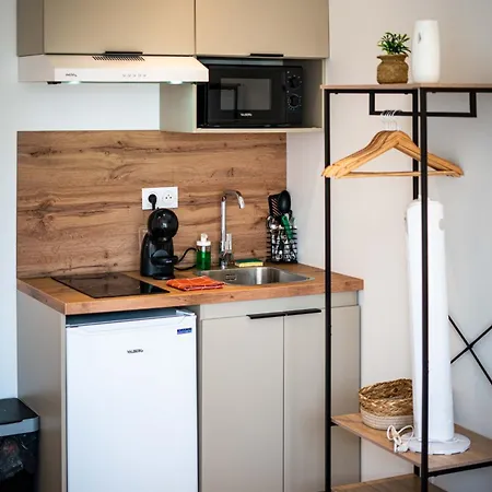 Olive Jardin Privatif Wifi 아파트